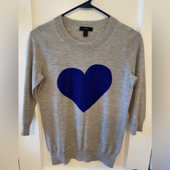 J. Crew Heather Gray Sweater with Navy Heart - Picture 1 of 2
